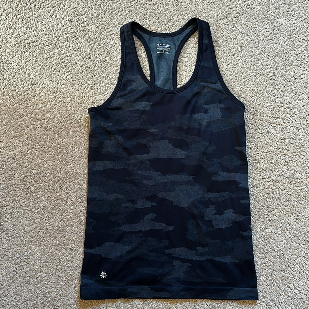 Athleta Momentum Camo Tank